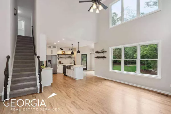 530 Wintergreen WAY, Canton, GA 30115