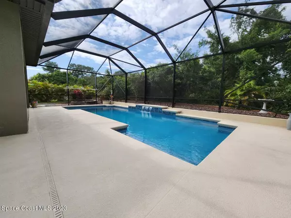 6355 Sleepy Hollow Drive, Titusville, FL 32780