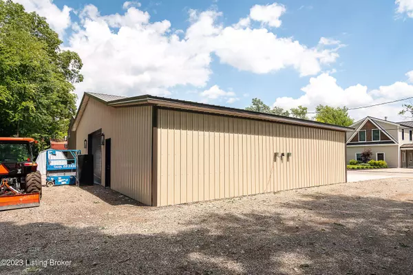 0 River, Charlestown, IN 47111