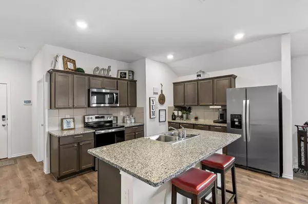 816 Meadow Creek Lane, Josephine, TX 75189