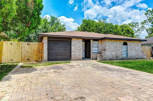 4906 Ridgewest ST, Houston, TX 77053