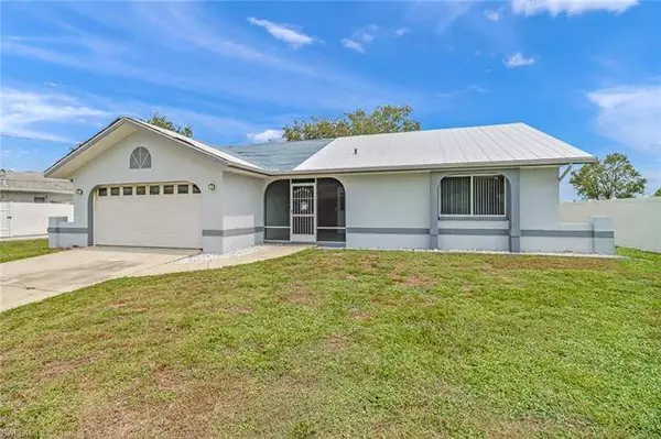 4904 7th ST W, Lehigh Acres, FL 33971