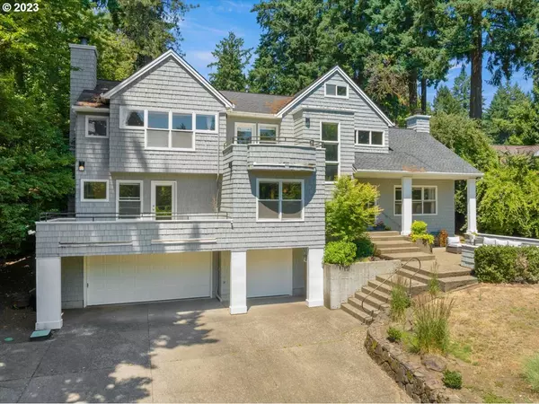 64 BERWICK RD, Lake Oswego, OR 97034