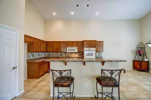 1466 E CASSIA Lane, Gilbert, AZ 85298