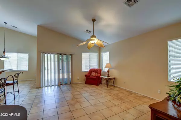 1466 E CASSIA Lane, Gilbert, AZ 85298