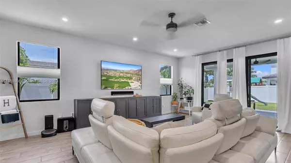 23396 SW 108th Ave, Homestead, FL 33032