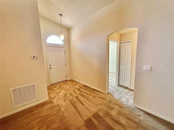 353 DAHOON HOLLY DR, Daytona Beach, FL 32117