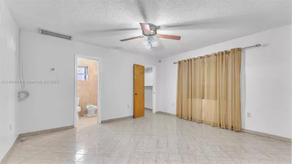 3333 SW 1st St, Miami, FL 33135