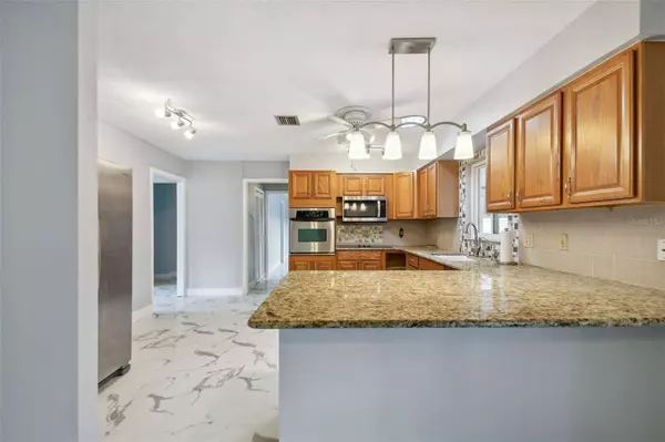 815 STRAWBERRY LN, Brandon, FL 33511