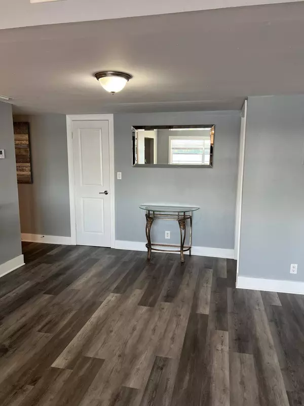 1060 Crystal Lake DR 103, Deerfield Beach, FL 33064