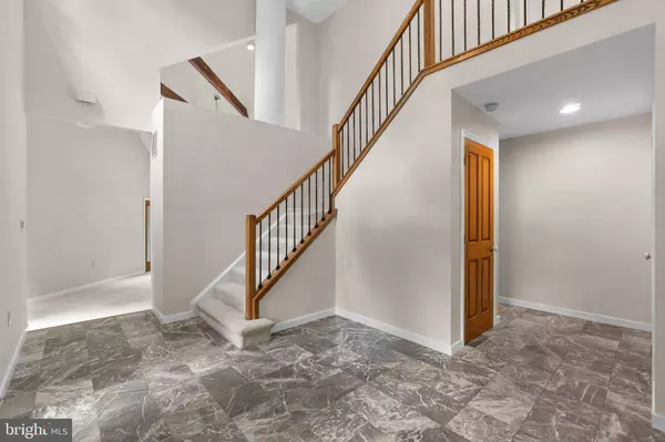 6555 PRESTWICK DR, Highland, MD 20777