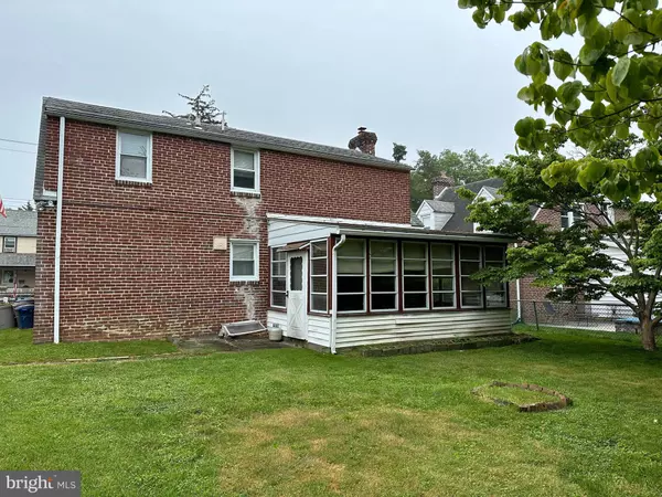 2720 OAKFORD RD, Ardmore, PA 19003