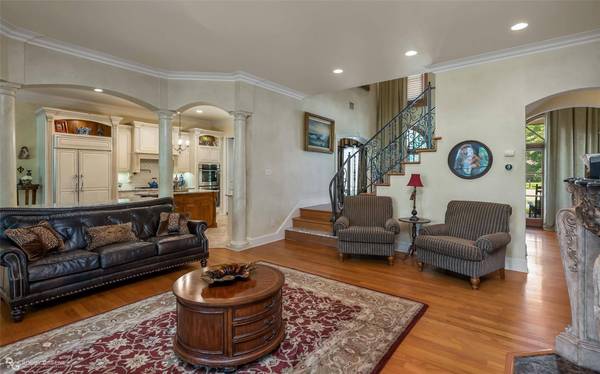 320 Bridgepoint Circle, Bossier City, LA 71111