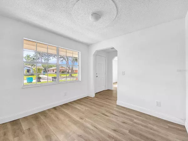 3728 KITTY HAWK AVE, Orlando, FL 32808