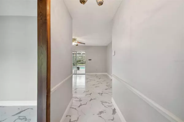 815 STRAWBERRY LN, Brandon, FL 33511