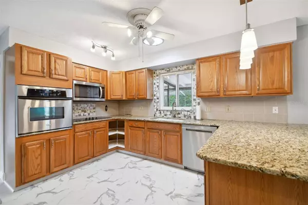 815 STRAWBERRY LN, Brandon, FL 33511