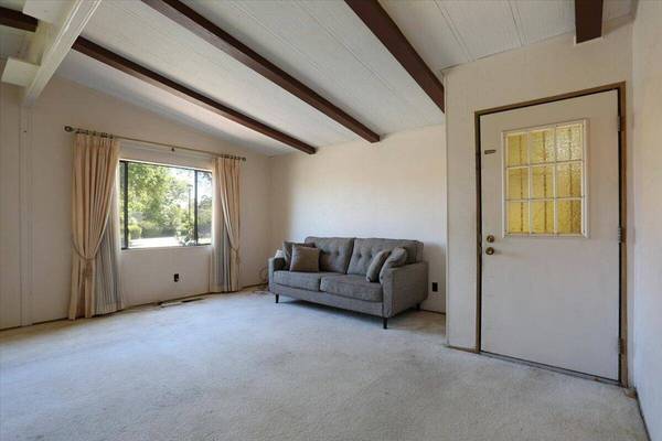 1124 Glenridge Lane, Santa Maria, CA 93455