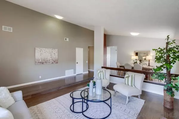 13478 Black Hills Rd, San Diego, CA 92129