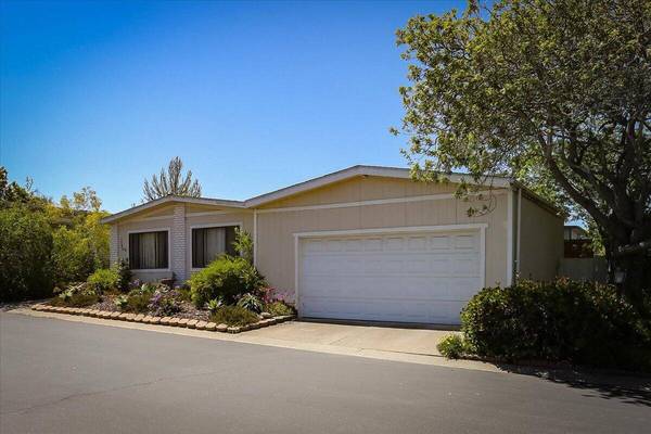 1124 Glenridge Lane, Santa Maria, CA 93455