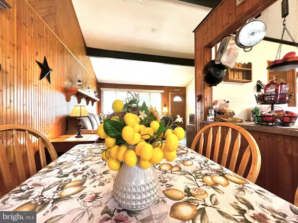 1225 BURLINGTON AVE, Woodbury, NJ 08096