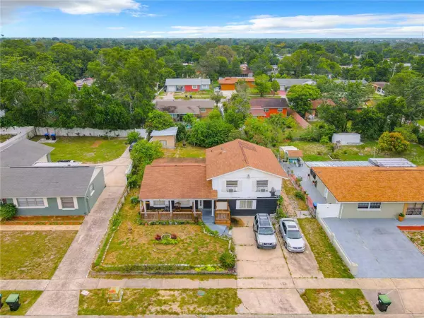 6127 SELLINGER LN, Orlando, FL 32808