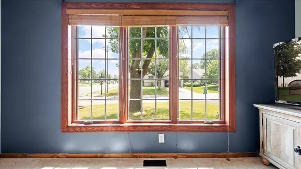 16515 Jonquil AVE, Lakeville, MN 55044