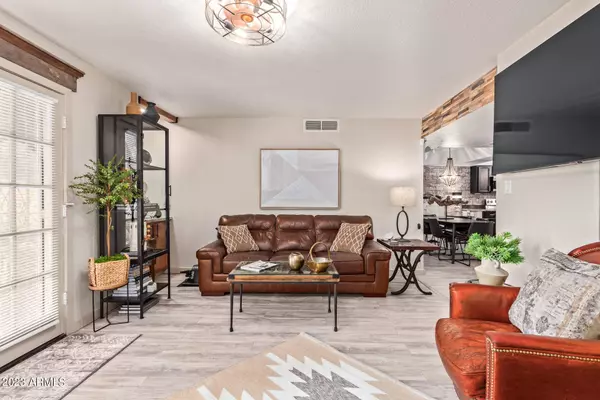 8787 E MOUNTAIN VIEW Road #2100, Scottsdale, AZ 85258