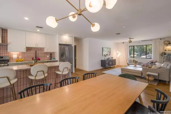 315 RIDGEHAVEN PL, San Antonio, TX 78209-3423