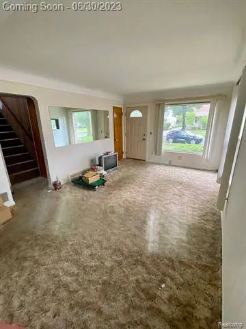 3337 Croissant Street, Dearborn, MI 48124