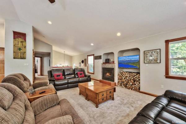 1708 Mohican Drive, South Lake Tahoe, CA 96150
