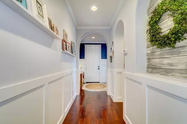 1545 Snapdragon LN, Roseville, CA 95747