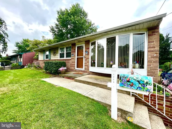 1225 BURLINGTON AVE, Woodbury, NJ 08096