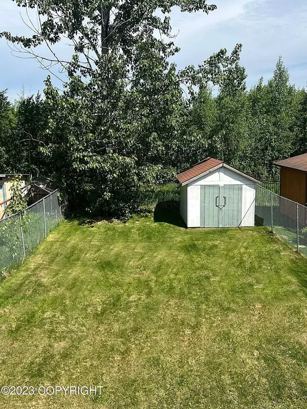 8591 Brookridge DR, Anchorage, AK 99504