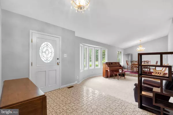 3560 COUNTRYSIDE DR, Glenwood, MD 21738