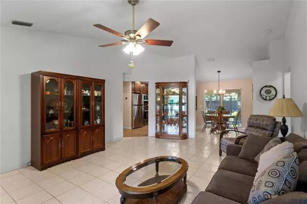 7542 42ND CT E, Sarasota, FL 34243