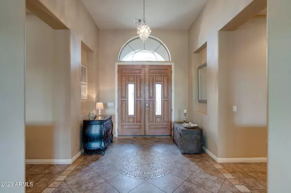 726 E Joseph Court, Gilbert, AZ 85295