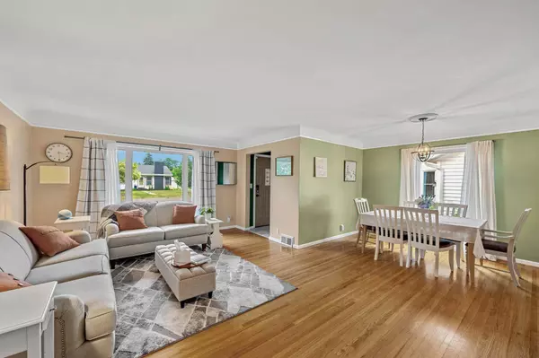 3718 Rhode Island AVE S, Saint Louis Park, MN 55426