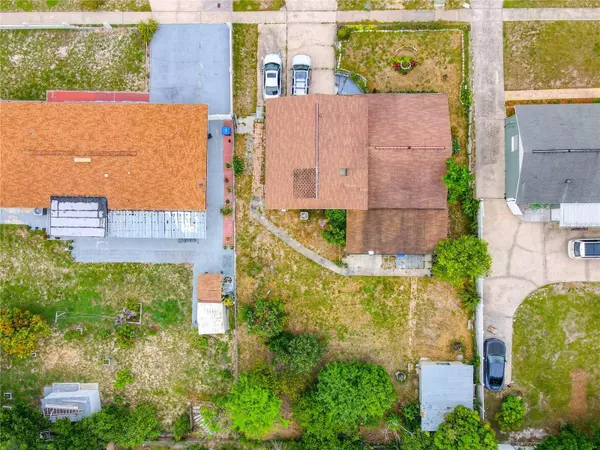 6127 SELLINGER LN, Orlando, FL 32808