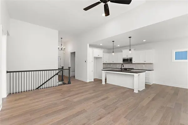 515 NW 110th ST, Kansas City, MO 64155