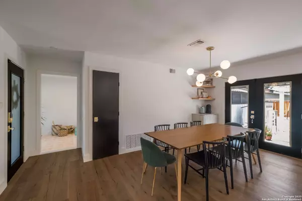 315 RIDGEHAVEN PL, San Antonio, TX 78209-3423