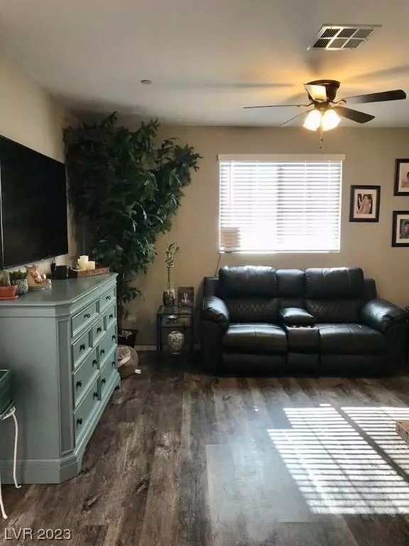 6434 Silver Estates Avenue, North Las Vegas, NV 89086