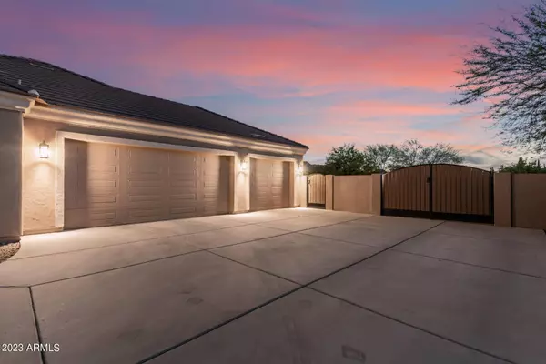 35660 N SOL Street, San Tan Valley, AZ 85142