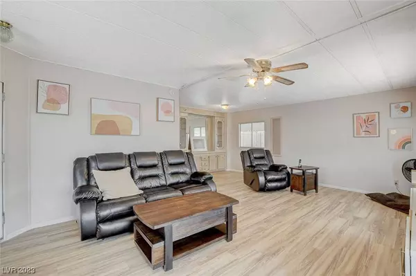 3343 Jewel Cave Drive, Las Vegas, NV 89122