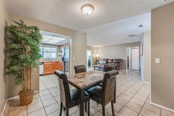 2568 COUNTRY GROVE BLVD, Palm Harbor, FL 34684