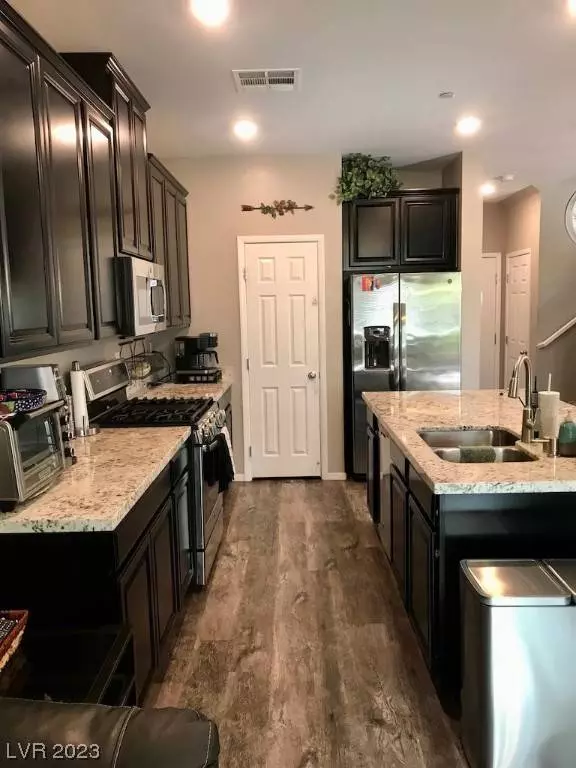 6434 Silver Estates Avenue, North Las Vegas, NV 89086