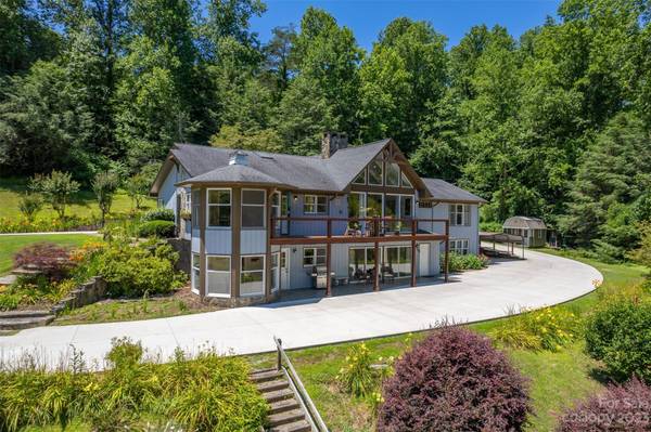 225 Morgan RD N, Landrum, SC 29356