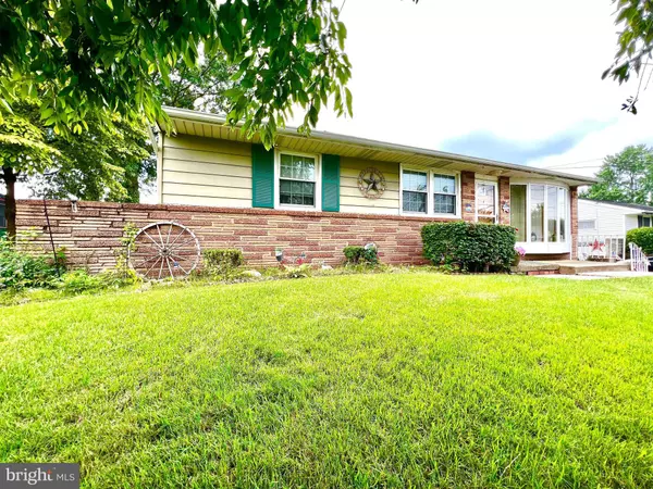 1225 BURLINGTON AVE, Woodbury, NJ 08096