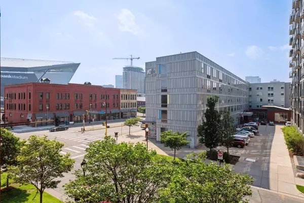 215 10th AVE S #322, Minneapolis, MN 55415