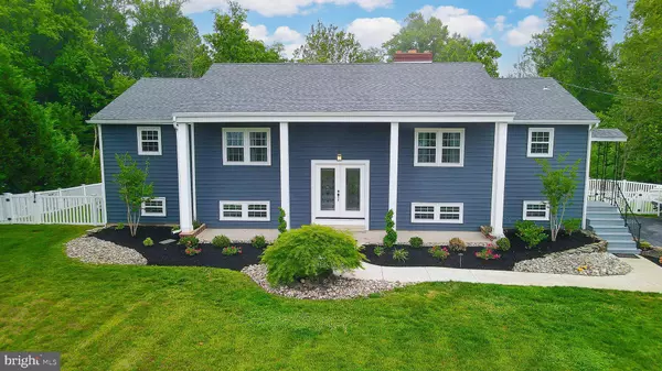 5 MILLER DR, Sewell, NJ 08080