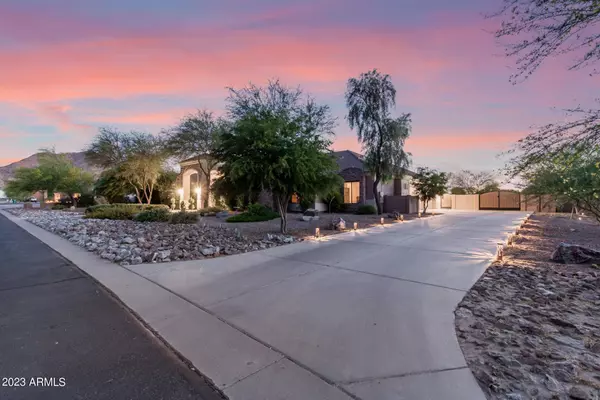 35660 N SOL Street, San Tan Valley, AZ 85142